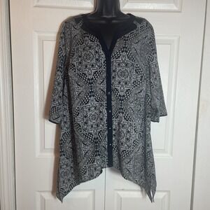 Catherines Shirt Women 0X 14/16 Black White Geometric Button Up Cutouts Tunic